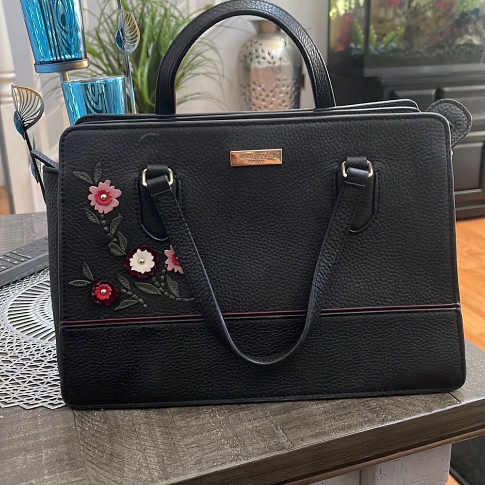 Kate ♠️ Spade ♠️ purses Wonderful brand-new condition